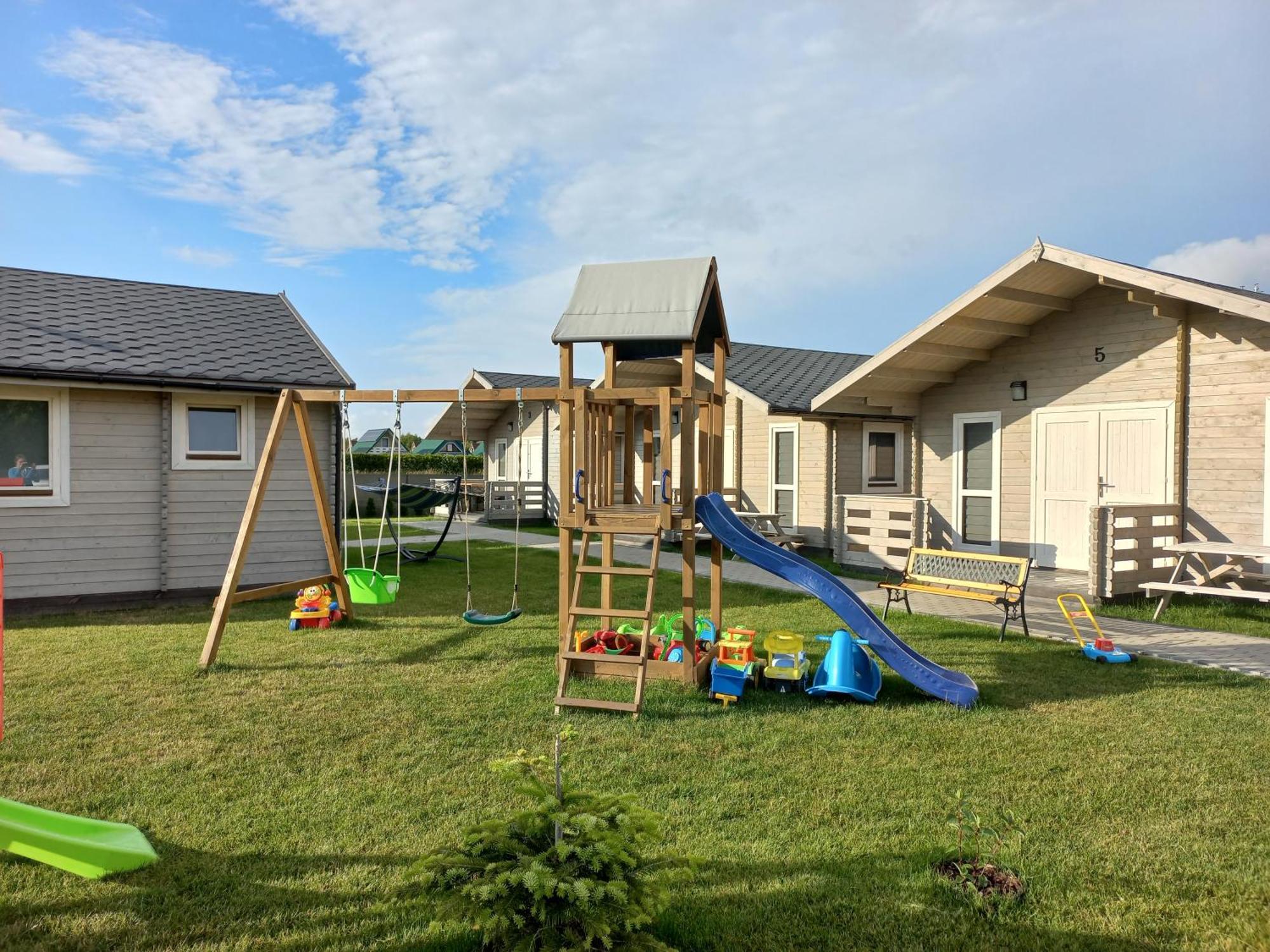 Szara Foka Domki Nad Morzem Gaski Buitenkant foto